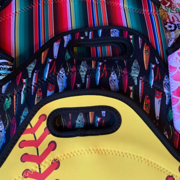 Neoprene Lunch Totes 🚨BOGO FREE🚨 - Picture 6 of 7